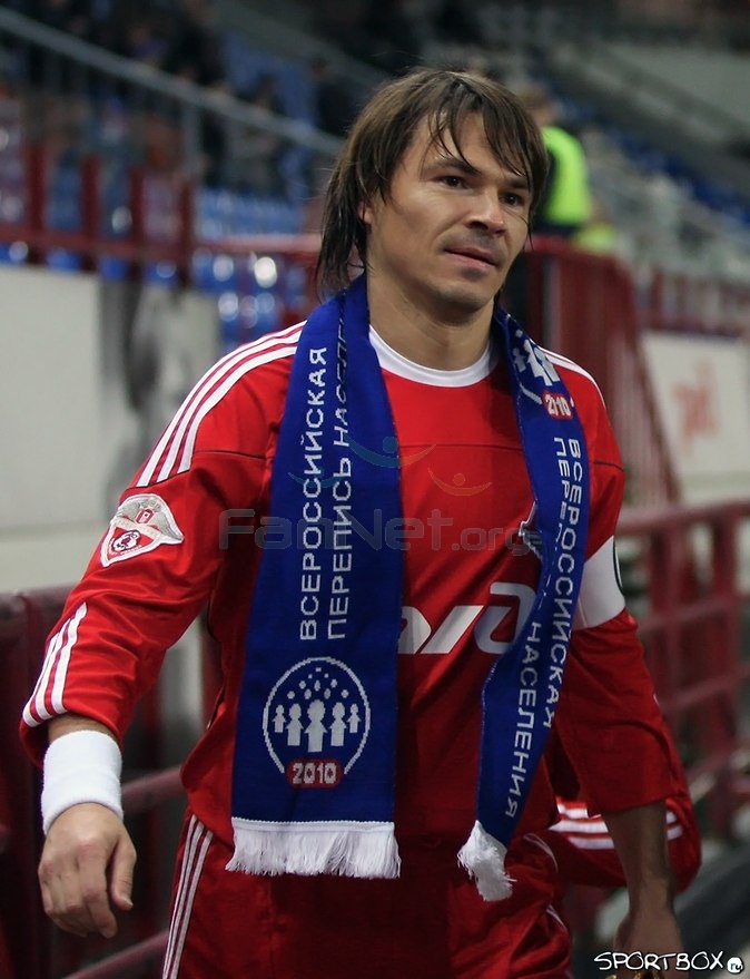 Дмитрий Лоськов завершает футбольную карьеру