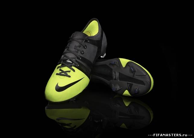 Nike Green Speed Boots